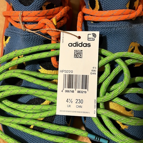 Adidas HMD size unisex 5 (6.5W). - Picture 4 of 6